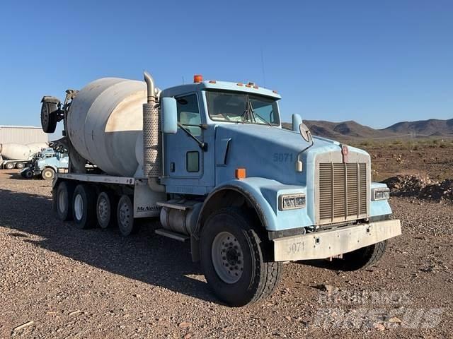 Kenworth W900 其他货车
