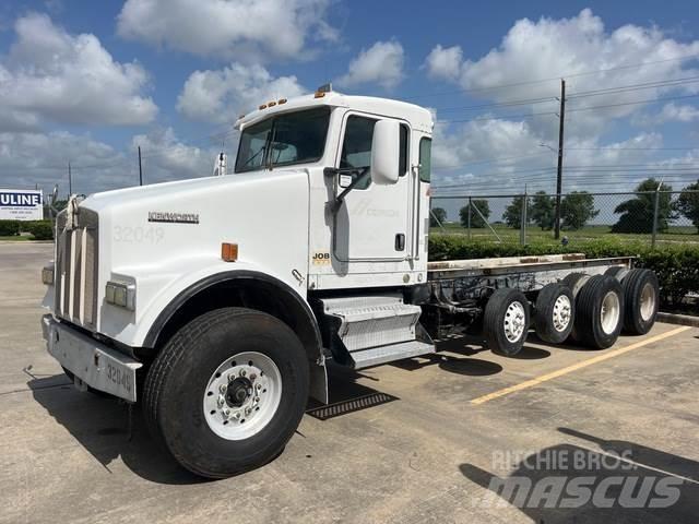 Kenworth W900 驾驶室与内部