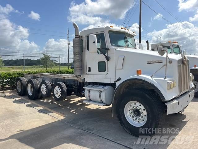 Kenworth W900 驾驶室与内部