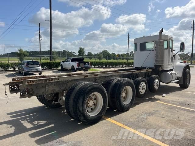 Kenworth W900 驾驶室与内部