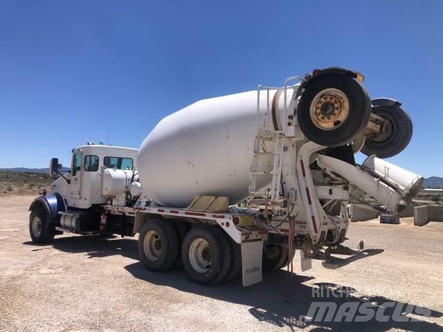 Kenworth W900 其他货车