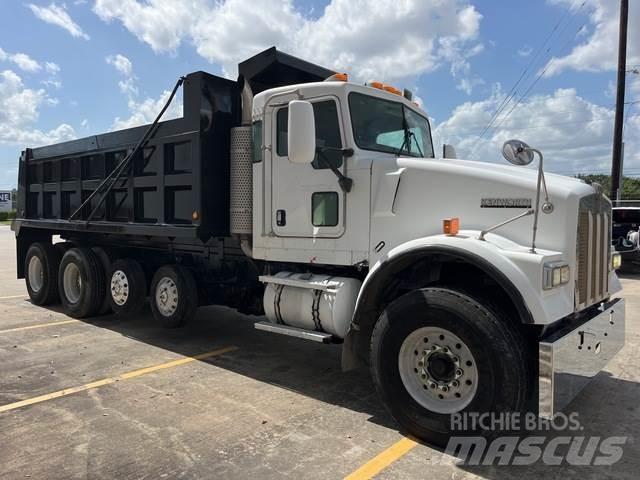 Kenworth W900 自卸式货车