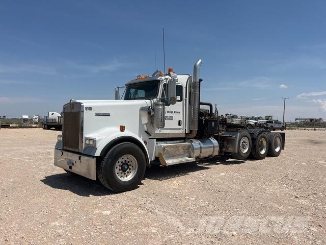 Kenworth W900 救援车