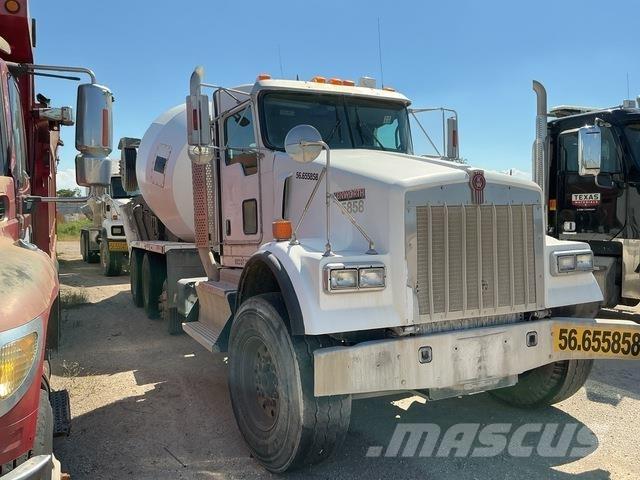 Kenworth W900 其他货车