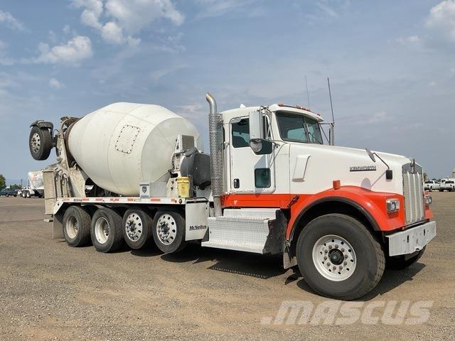 Kenworth W900 其他货车
