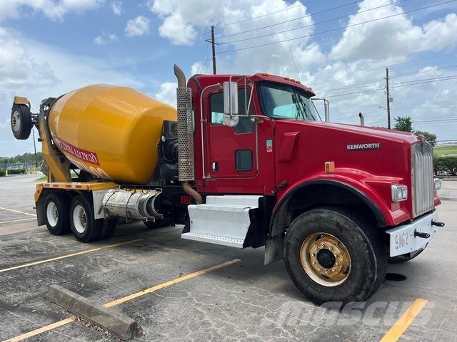 Kenworth W900 其他货车