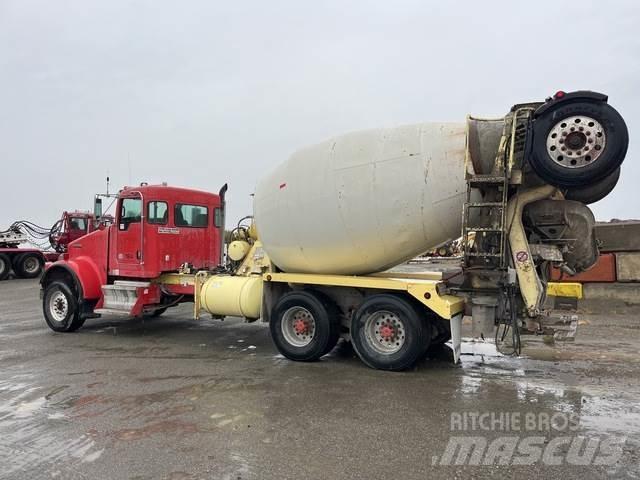 Kenworth W900B 其他货车
