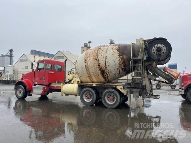 Kenworth W900B 其他货车