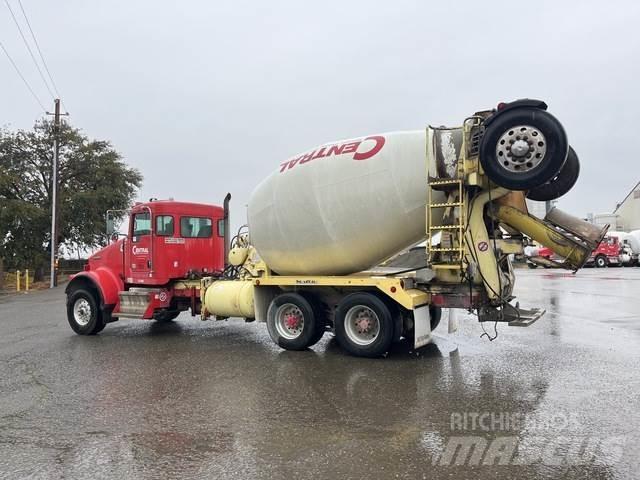 Kenworth W900B 其他货车