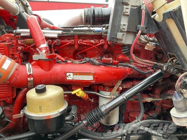 Kenworth W900L 牵引车