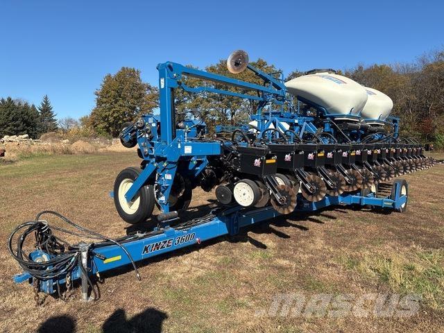 Kinze 3600 种植机