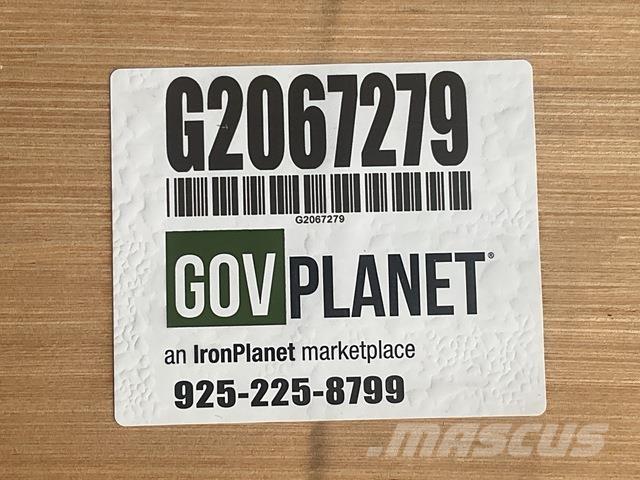 KJ K2223 钢架建筑