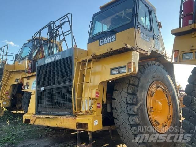 Komatsu 330M 铰接式自卸车
