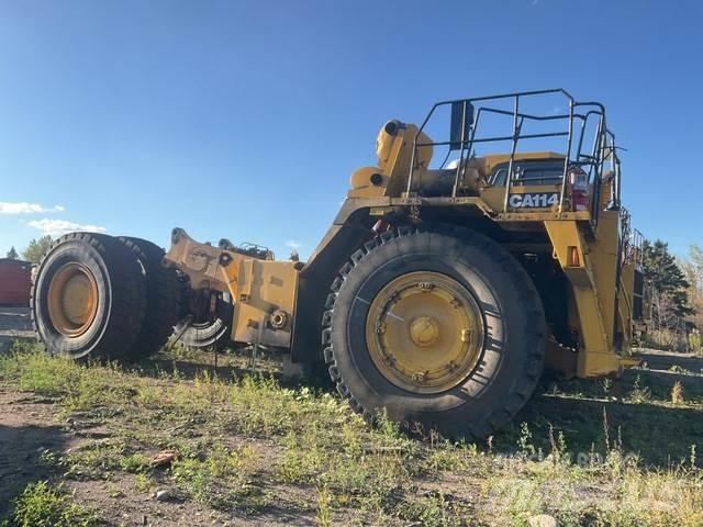 Komatsu 330M 铰接式自卸车
