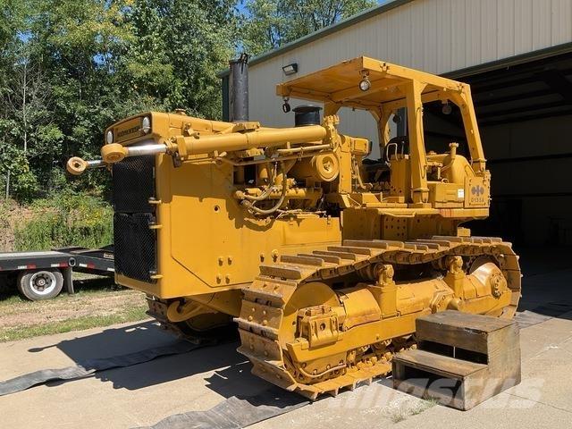 Komatsu D155-A 履带式推土机