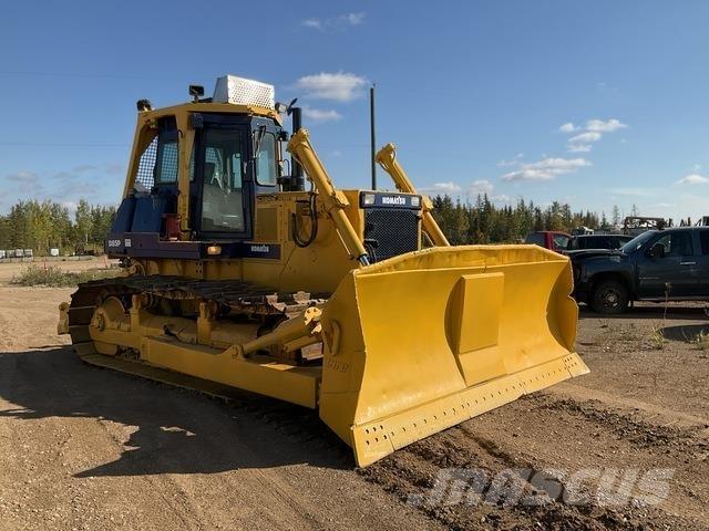 Komatsu D85P 履带式推土机