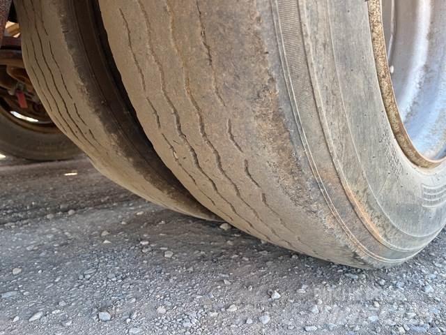  Krueger 自卸半挂车