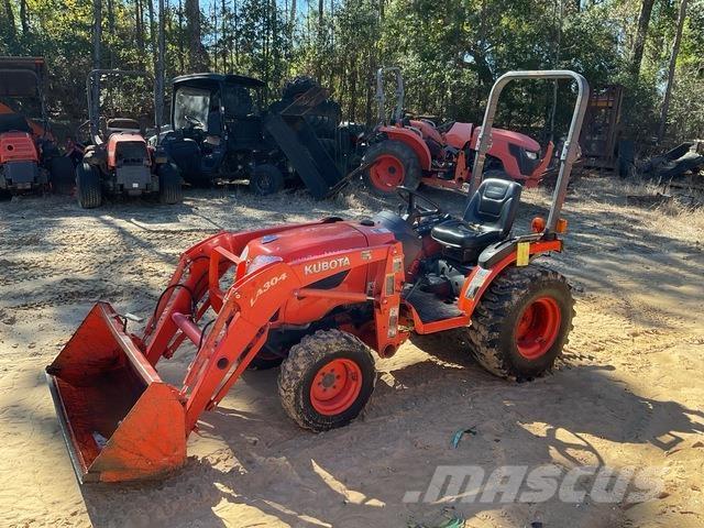 Kubota B2320DT 小型拖拉机
