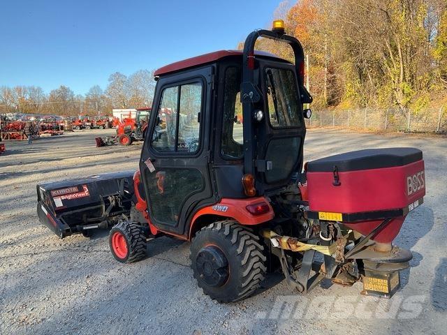 Kubota BX2380 小型拖拉机