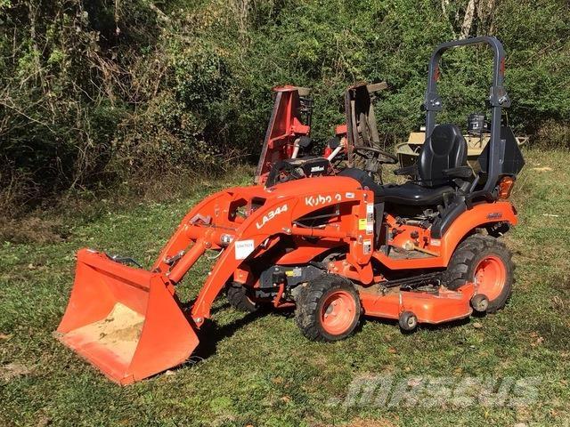 Kubota BX2380 小型拖拉机