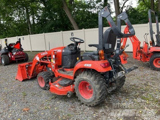 Kubota BX2380V 小型拖拉机