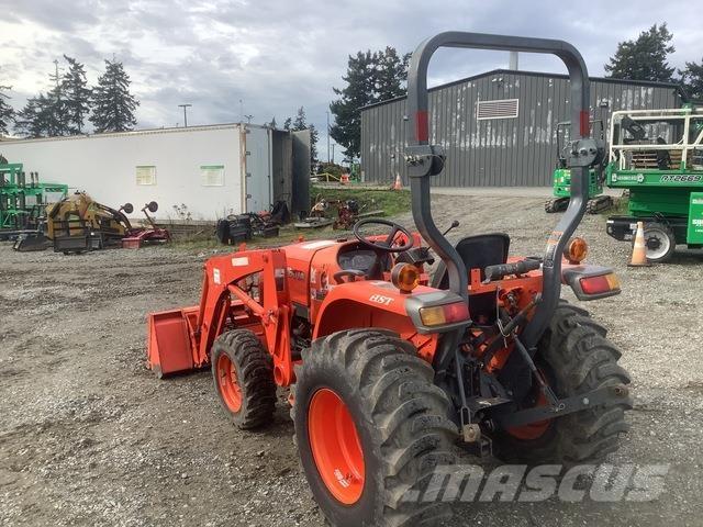 Kubota L2501 小型拖拉机