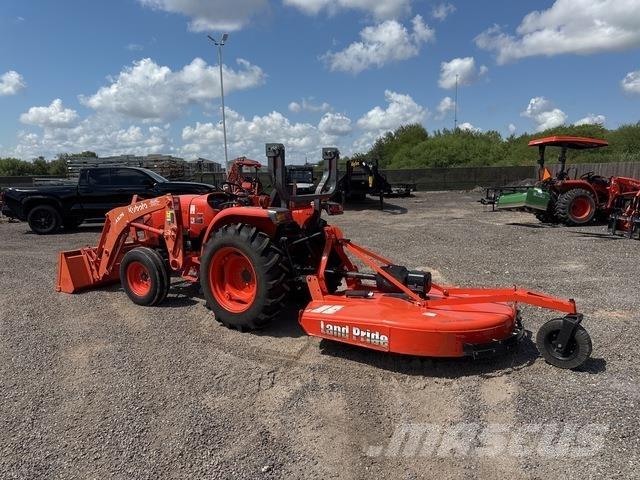 Kubota L2501F 小型拖拉机