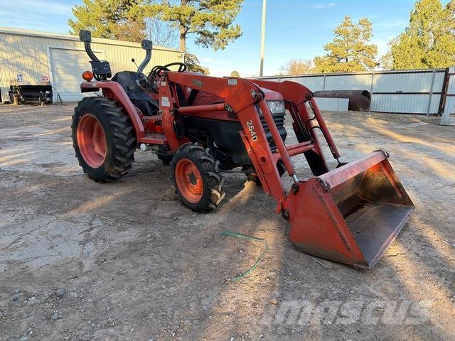 Kubota L2800D 拖拉机/农用车