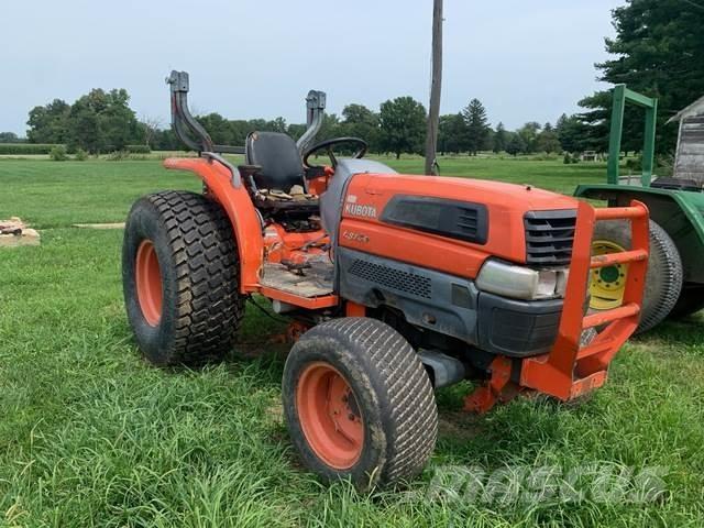 Kubota L3130D 小型拖拉机