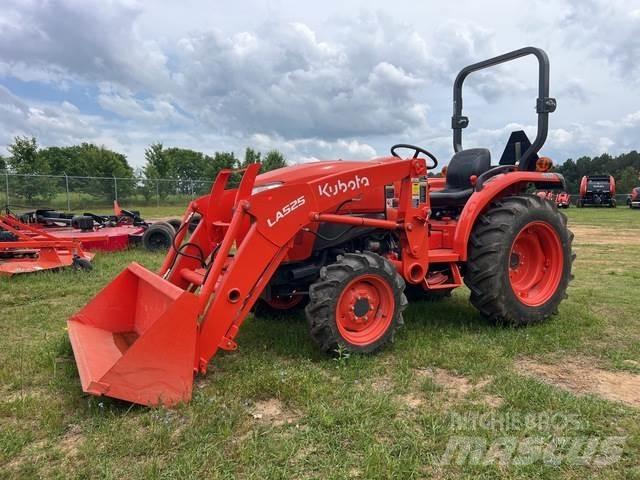 Kubota L3301DT 小型拖拉机