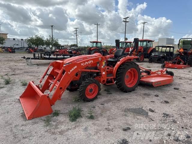 Kubota L3302DT 小型拖拉机