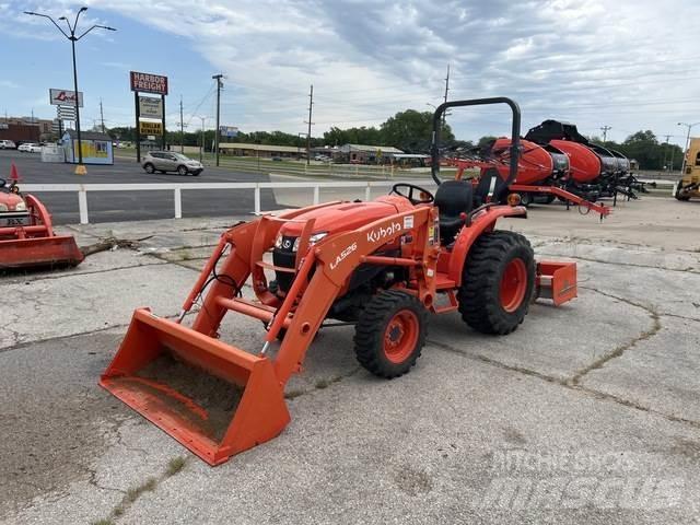 Kubota L3901DT 小型拖拉机