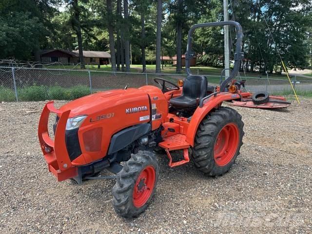 Kubota L3901DT 小型拖拉机