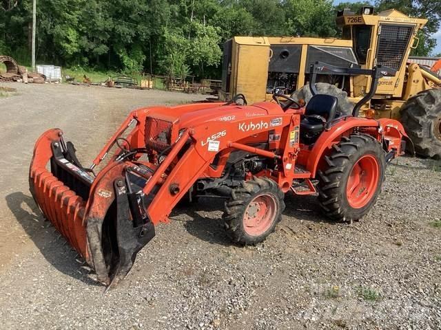 Kubota L3902DT 小型拖拉机