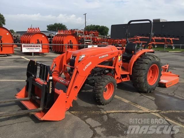 Kubota L4701DT 小型拖拉机