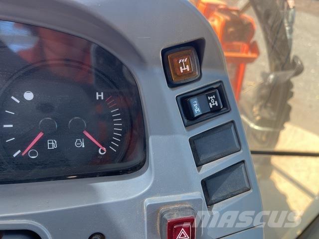 Kubota M126GX 拖拉机/农用车