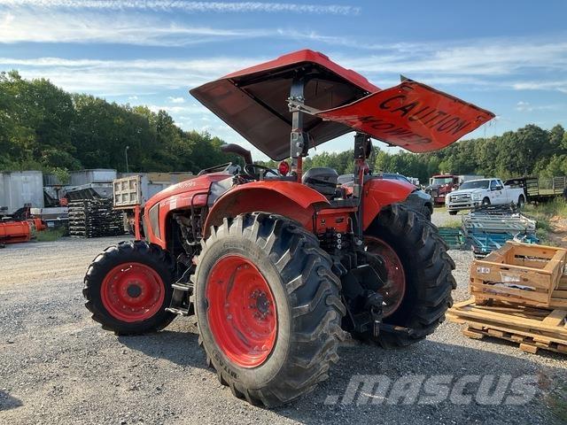 Kubota M5-111D 小型拖拉机