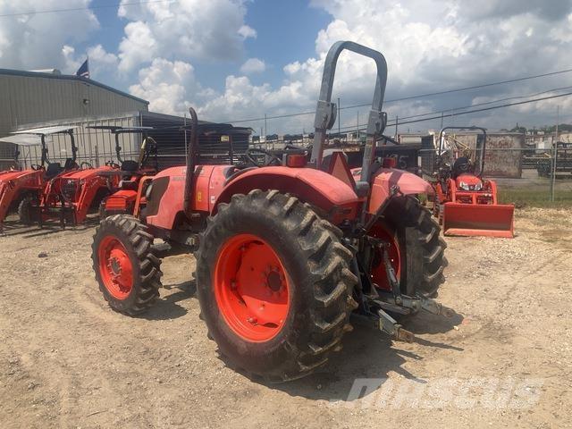 Kubota M6040DT 小型拖拉机