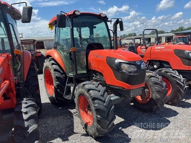 Kubota M7060D 小型拖拉机