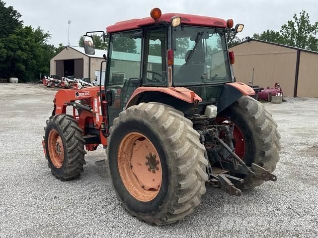 Kubota M9000 拖拉机/农用车