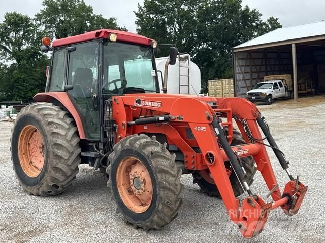 Kubota M9000 拖拉机/农用车