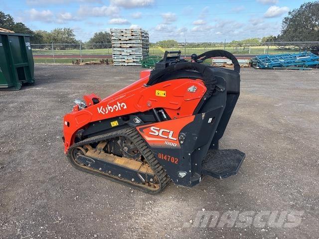 Kubota SCL1000 滑移装载机