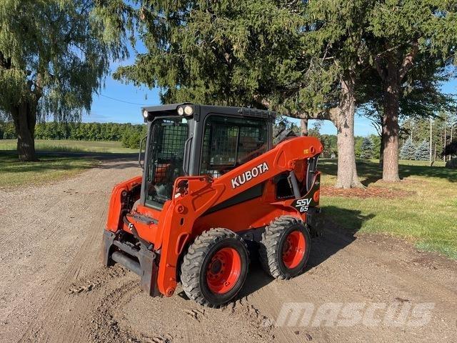 Kubota SSV65 滑移装载机