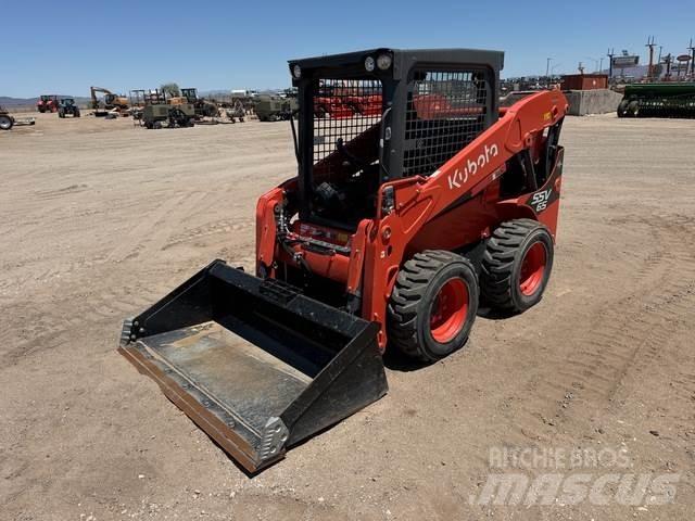 Kubota SSV65H 滑移装载机