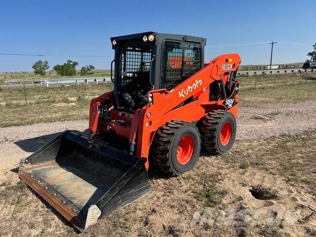 Kubota SSV75 滑移装载机
