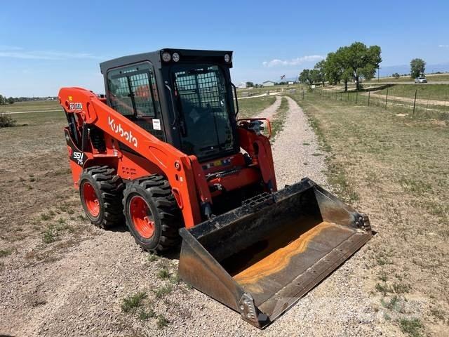 Kubota SSV75 滑移装载机