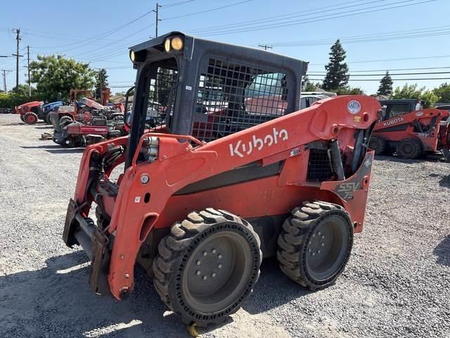Kubota SSV75H 滑移装载机