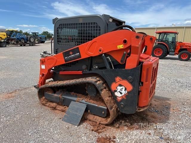 Kubota SVL65-2 滑移装载机