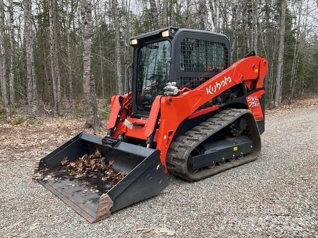 Kubota SVL75 滑移装载机
