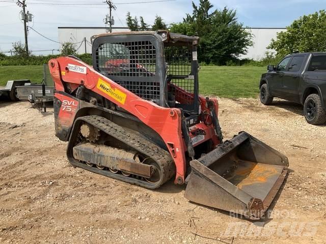 Kubota SVL75-2 滑移装载机